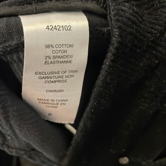 S.C & C.O | Black Velvet Skirt! - Picture 5 of 5